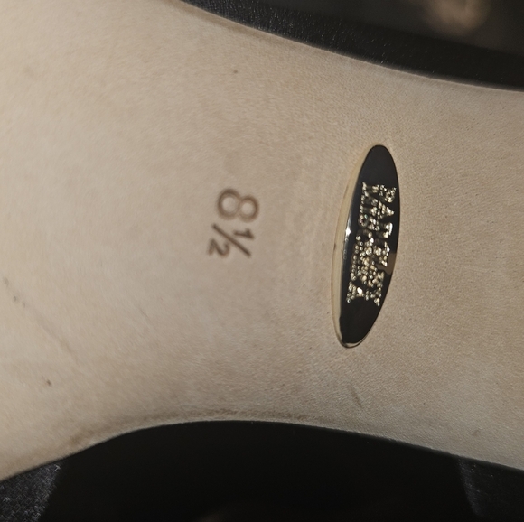 Badgley Mischka Women's Black Embellished Heels - Picture 7 of 7